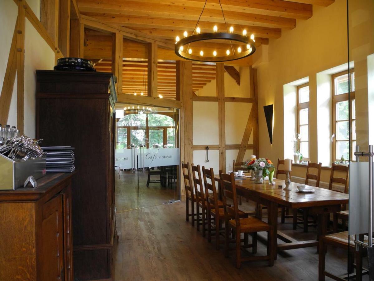 Gaestehof Cafe Im Schafstall Барсингхаусзен Екстериор снимка